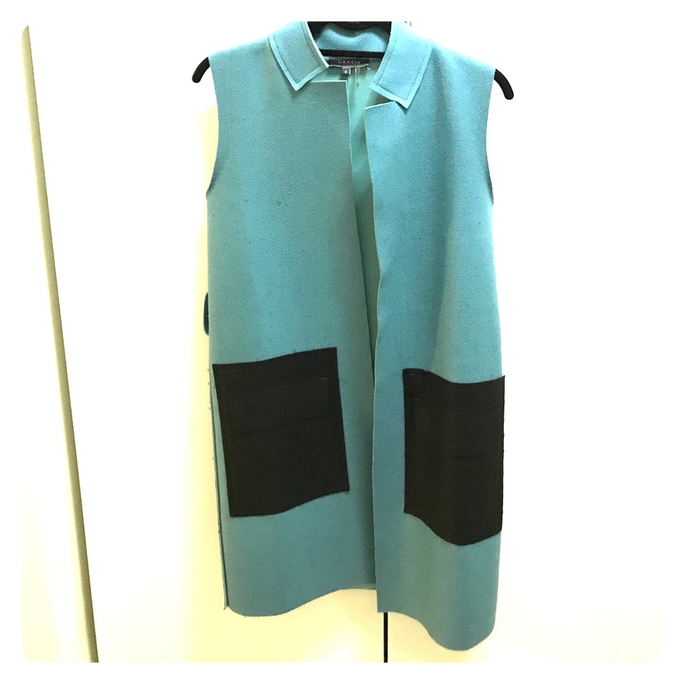 Vest with pockets (belt available)